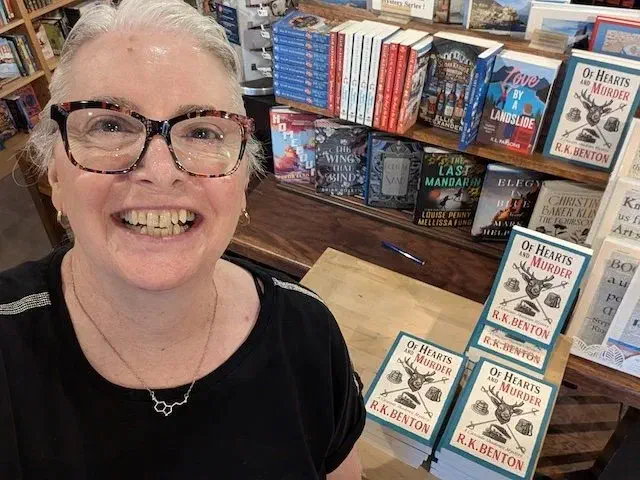 Happy author at the ABFAS signing table!